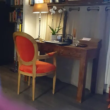 Le Vallis Curans Сен-Рафаэль